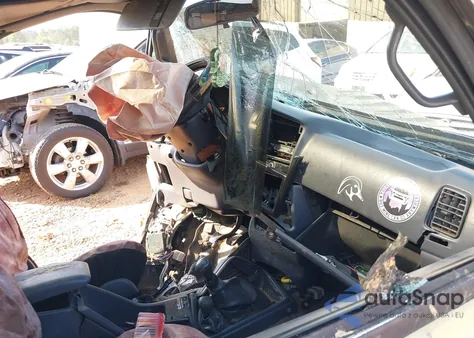 1997 Toyota Tacoma from USA, damaged, VIN 4TAWM72N6VZ269957